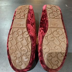 UGG Shoes - UGG loafer/slipper UGG Shoes - UGG loafer/slipper